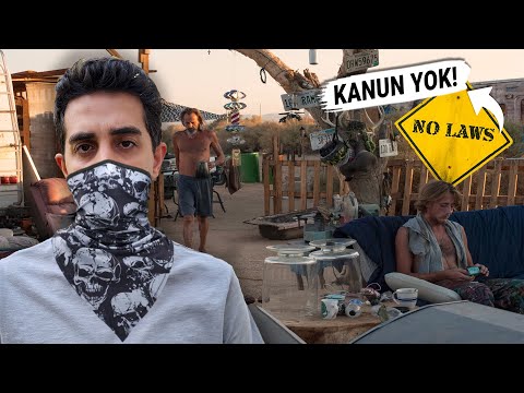 Kanunun Olmadığı Bir Şehirde 48 SAAT Geçirmek: Slab City thumbnail