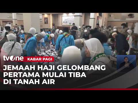 Jemaah Haji Sujud Syukur Setibanya di Tanah Air | Kabar Pagi thumbnail