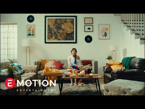 Maisha Kanna - Satu Titik Dua Koma (Official Music Video) thumbnail