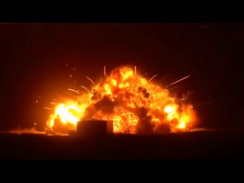 Blue Origin rocket bursts into flames during testing thumbnail
