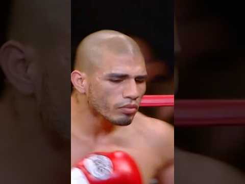 Miguel Cotto’s Most Brutal Defense! Anatomy of a War (Full Fight Highlights: Click Link Below) thumbnail