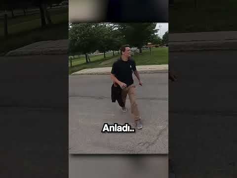 Okulunun İçinde Motor Süren Genç.. thumbnail