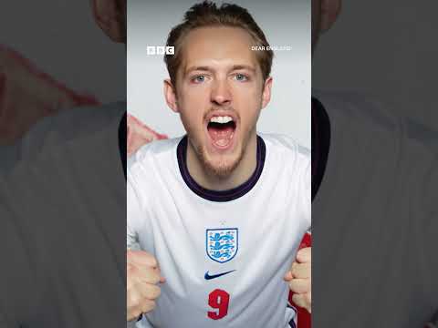 The cast of Dear England share their favourite football memories thumbnail