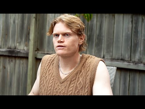 When You Make Risky Fashion Choice thumbnail
