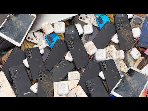 🤭Great Day ! 😯i Found Galaxy S23 Ultra_ S21+ & Many AirPods pro || Restore Burning Phone ! thumbnail