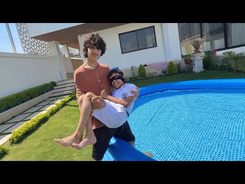 Kunali ko pool mein Dal Diya 🤣 School Se Aate Hi thumbnail