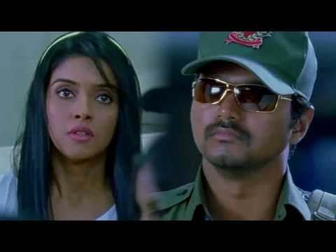 विजय बॉडीगार्ड बनकर आसिन के कॉलेज में आया thumbnail