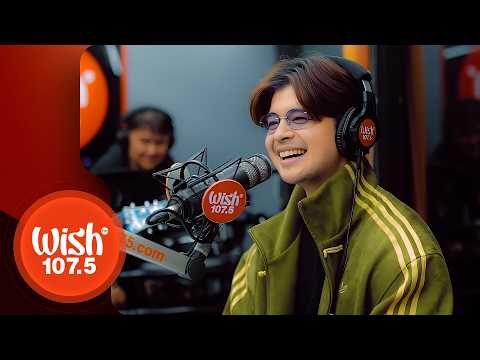 Rayver Cruz performs "Dust of the Universe" LIVE on Wish 107.5 Bus thumbnail