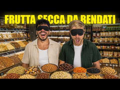 RIESCI A RICONOSCERE TUTTA LA FRUTTA SECCA DA BENDATI? - ABBIAMO PERSO COMPLETAMENTE IL CONTROLLO! thumbnail