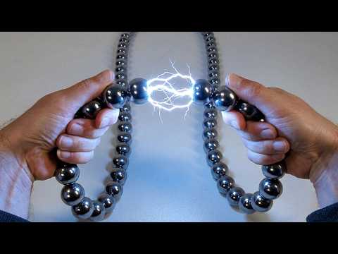 So Satisfying Magnetic Chain Reactions thumbnail