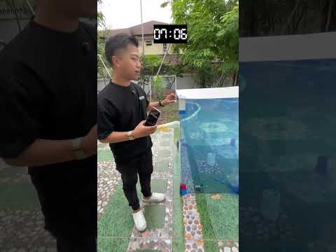 พุ่ควันลงไปในกล่องที่มีเครื่องฟอกอากาศอยู่ thumbnail