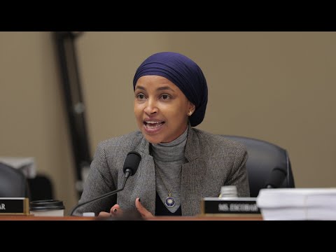 ​‘Sit this one out’: Ilhan Omar hilariously mocked as she files for re-election thumbnail