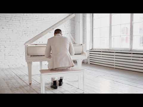 Kevin Ulrich - Saint Petersburg (Official Video) thumbnail