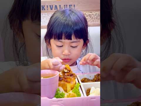Kumpul sini yang Laper.. #riaricis #moana thumbnail