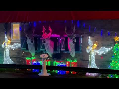 Some of the Christmas lights outside a house in Gildersome thumbnail