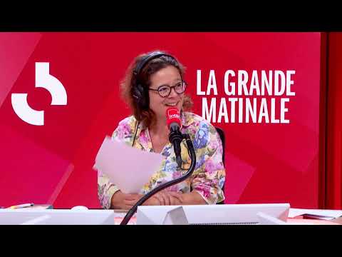 "La haine est une émotion très réductrice", témoigne Salman Rushdie thumbnail