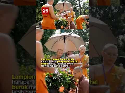 Melihat Keindahan Lampion Perayaan Waisak di Candi Borobudur thumbnail