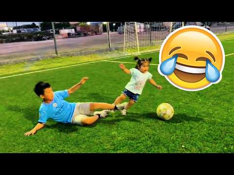 FUNNY FOOTBALL VIDEOS, SKILLS & GOALS #55 thumbnail
