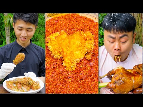 How do Chinese eat chicken? | Chinese food | ASMR MUKBANG | Songsong and Ermao thumbnail