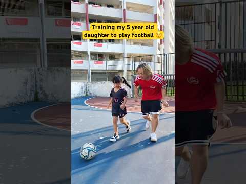 Training my 5 year old daughter to play football 😯 thumbnail