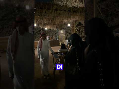DI MALAM HARI MENDAKI KE PUNCAK GUNUNG UHUD ! INI YG TERLIHAT ! thumbnail
