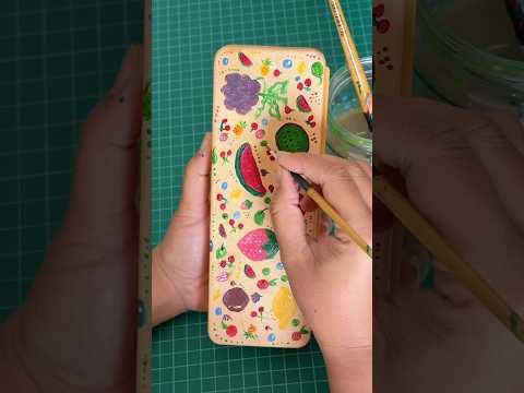 เปิดเทอมพร้อมกล่องดินสอลายใหม่!!🎨 #diy #หมูหมีจัดให้ #ระบายสี #สีอะคริลิค #เปิดเทอม thumbnail