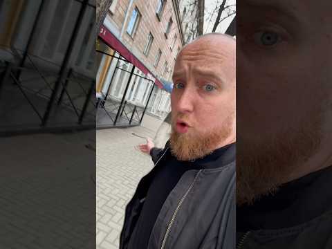 Чуть не провалился в колодец в самом центре города Кемерово thumbnail