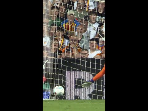 VALENCIA CF 3 - 1 FC BARCELONA | RESUMEN LALIGA EA SPORTS thumbnail