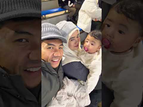 AMINAH TENGOK PENGUIN KAT OTARU AQUARIUM. thumbnail