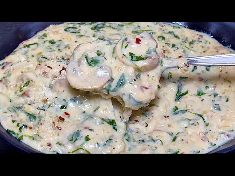 क्रीमी मेथी मशरुम - रेसिपी एक खाने के तरीके अनेक|Creamy Mushroom toast  with methi for pasta/ thumbnail
