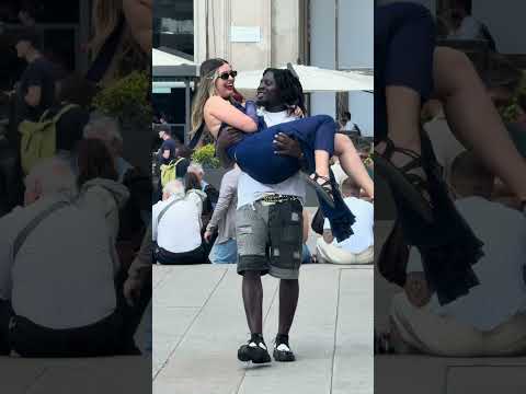 I put a smile on her face?? #fyp #smile #kindness #viralvideo #viralvideos #lovely #dance #music thumbnail