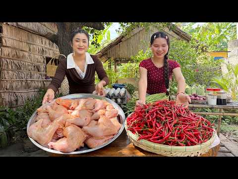 Yummy chili and pork legs cooking / Deep fry chicken legs cooking thumbnail