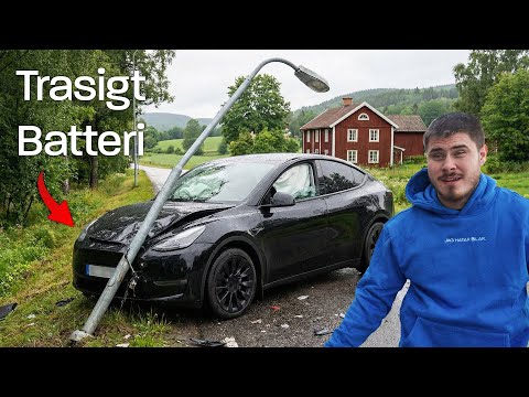 VI KÖPTE EN KROCKAD TESLA... thumbnail