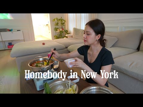 Homebody in New York | An introvert's ideal winter day at home, cooking, planning bachelorette trip! thumbnail