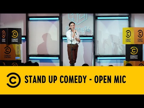 Poliamore a sorpresa - Micol Ronchi - Open Mic Tour - Stagione 3 - Milano thumbnail