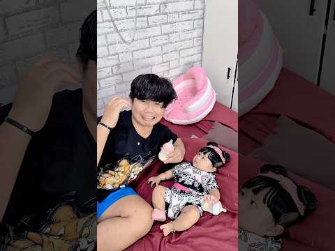 ADUH BABY BAKSO DAN BAPAKNYA MINUM SANTAN KELAPA‼️?? thumbnail
