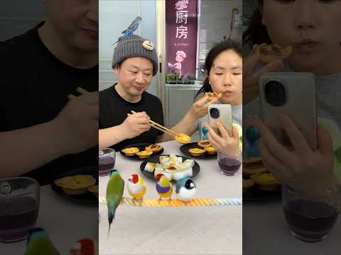 两个心怀鬼胎的家伙😂平平淡淡一餐饭😘🥰美食美味 thumbnail