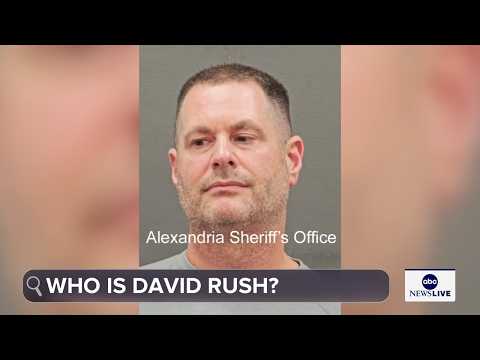 Ex-CIA official allegedly lied about credentials, stole gold bars thumbnail