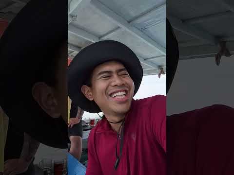Pertama kali mancing ikan di tengah laut. thumbnail