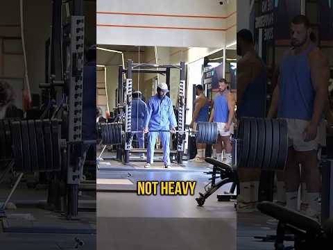 Dont i Think ? #anatoly #gym #prank thumbnail