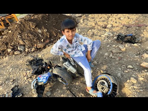 Kunali Ki Bike Tut Gayi ? 😲  thumbnail