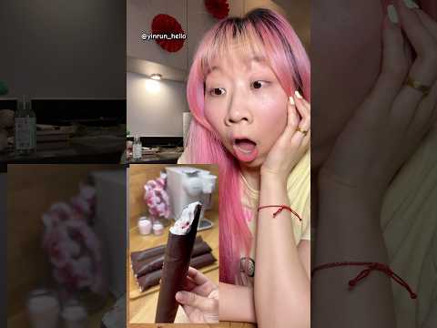 Our faces when we took that first bite 🤤🍓🍦 #chocolate #foodie #yinrun #Popsicles #dessert thumbnail