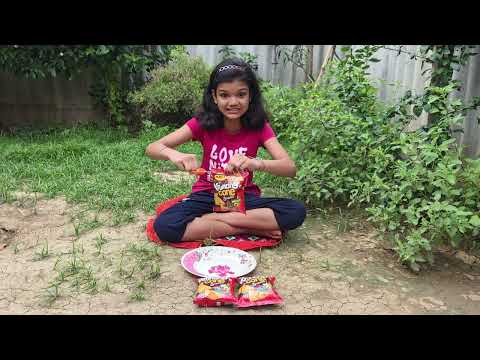 কৃতিকা Krunchy Cone খাবারের প্যাকেট এর ভিতর থেকে কি কি নতুন Gift পেলো@Kritika Channel  thumbnail
