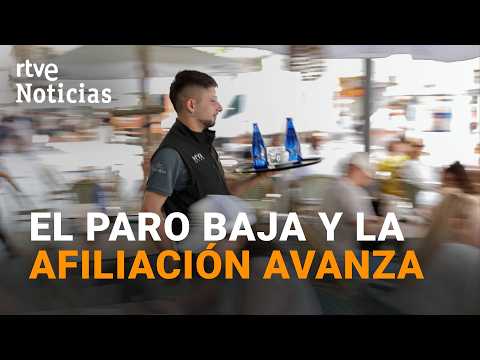 El PARO BAJA a 2,32 MILLONES, la MENOR CIFRA en MAYO desde 2007 | RTVE Noticias thumbnail