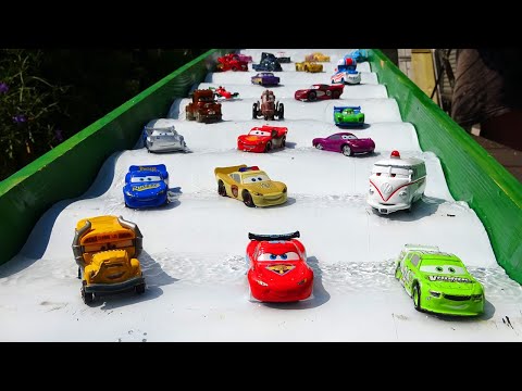 Disney Cars Tomica. Handmade high-speed water slide! thumbnail