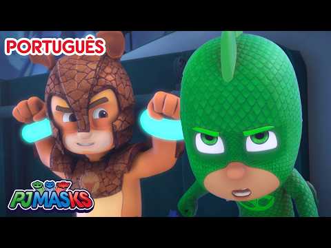 Com o Tatu e o Perigo 🌙 PJ Masks em Português episódios completos 🦸 Desenhos animados thumbnail