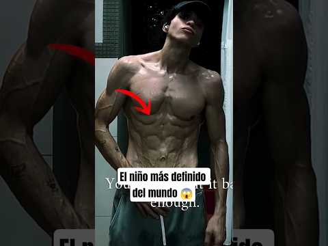 El niño más definido del mundo #gym #fitness #grasa #bodybuilding thumbnail