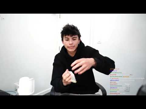 EXTREME MENTOS VS COKE CHALLENGE..... thumbnail