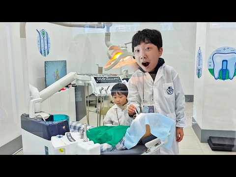 Yejun's Doctor Play for Kids Visit Hospital Playground thumbnail