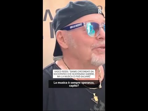Vasco: "Siamo circondati da sociopatici che scatenano guerre, la musica ci può salvare" thumbnail